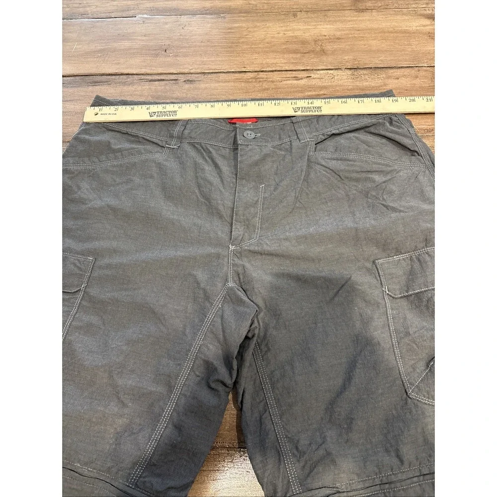 The North Face Convertible Cargo Pants Size 38x32 Mens